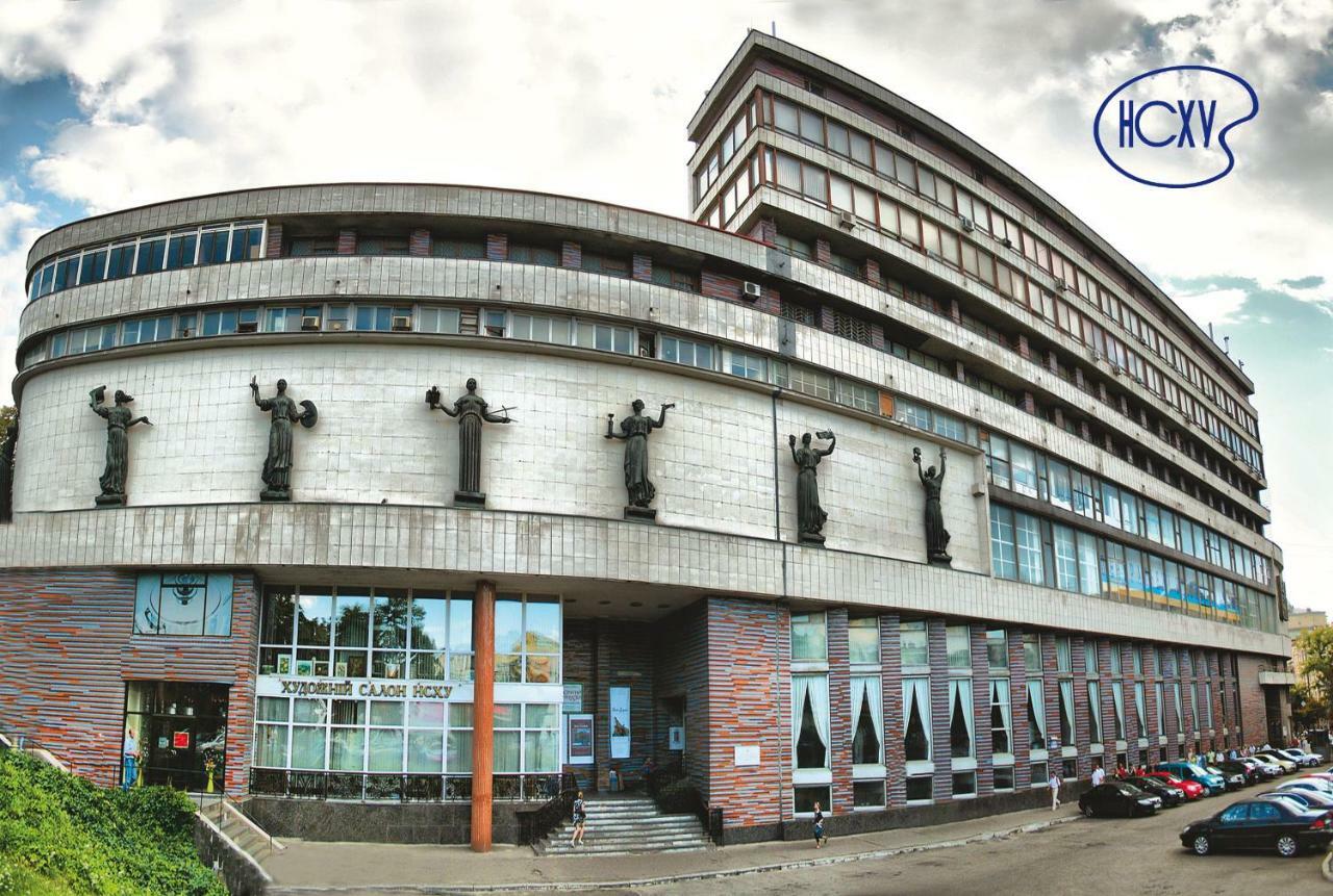 Hotel Tsentralnoho Budynku Khudozhnyka Kijów Zewnętrze zdjęcie